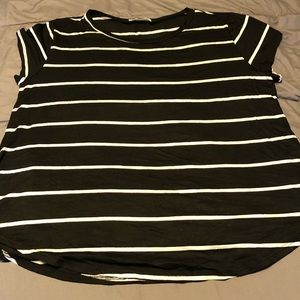 Black and White Tee BNWT